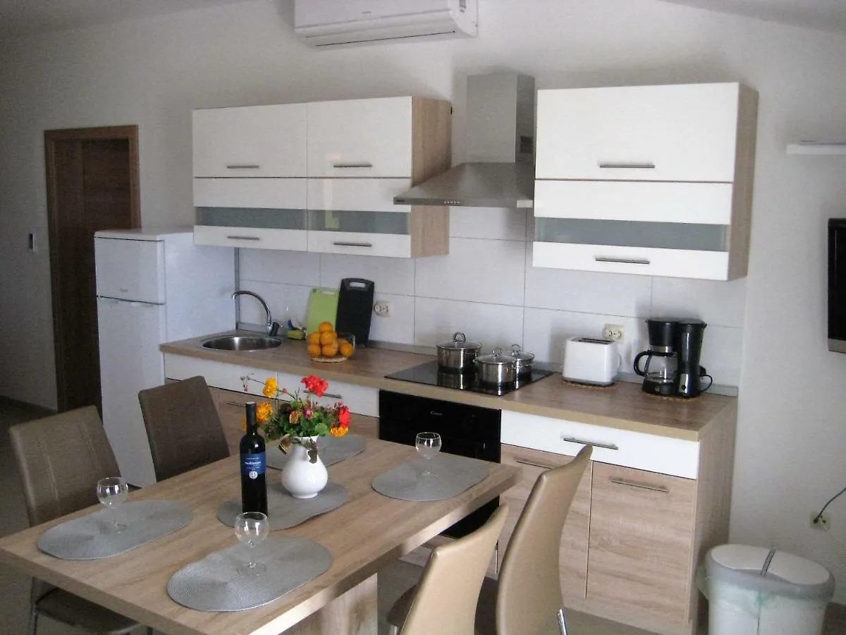 Apartment Manuela Ljubac