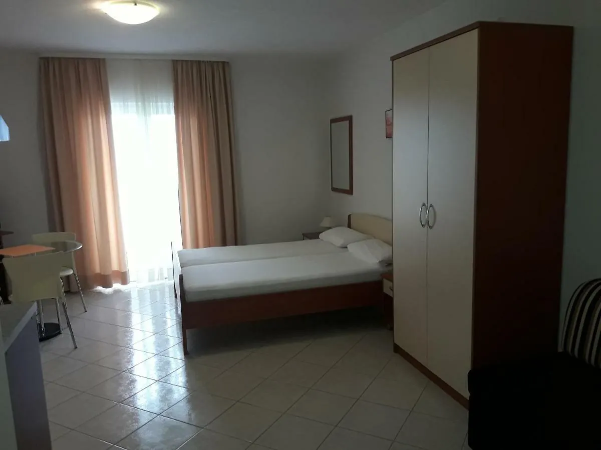 Apartment Manuela Ljubac  Ljubac (Zadar)