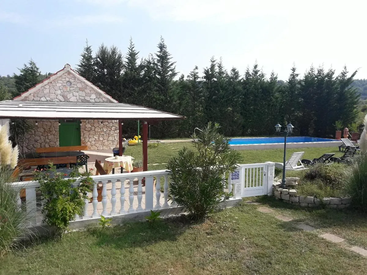 Apartment Manuela Ljubac  Croatia